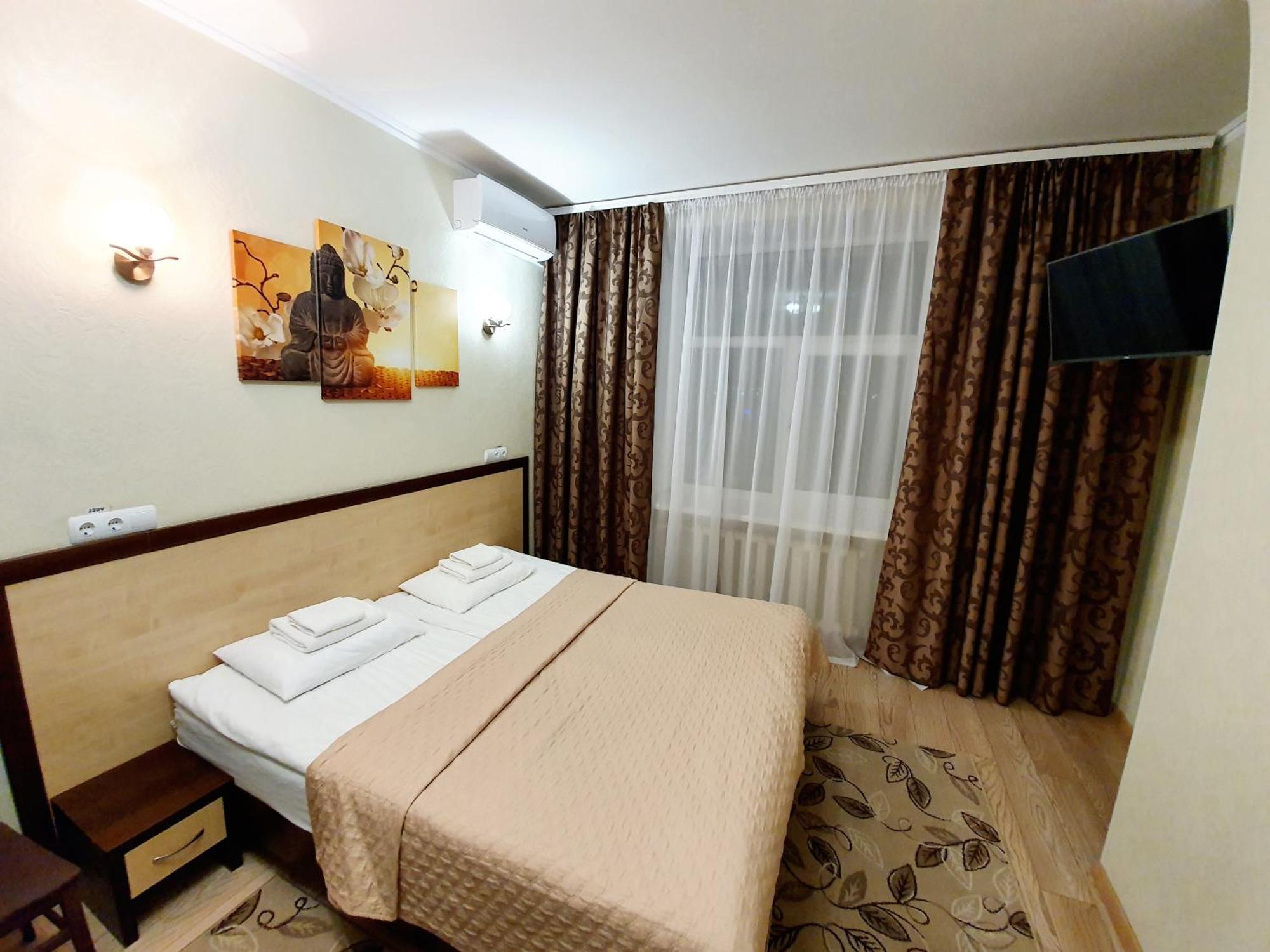 Hotel Sluch Starokostyantyniv Ruang foto